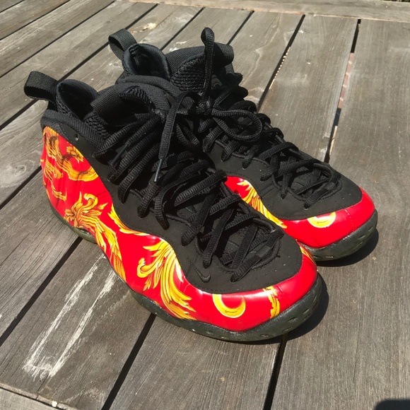 Supreme x Nike Foamposite One PRM - Red main image 6